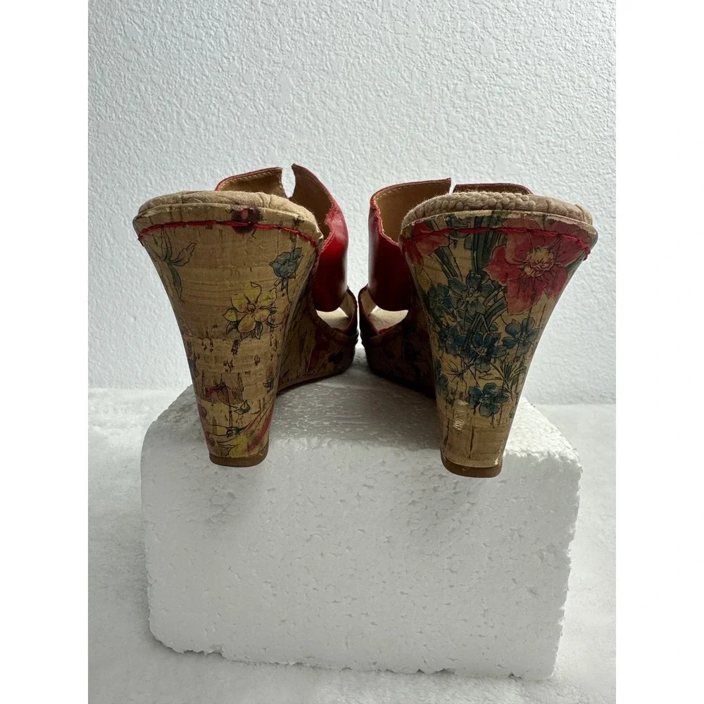 BOC Born Concept Red Leather Floral Cork Wedge Mules Women's Size 8M